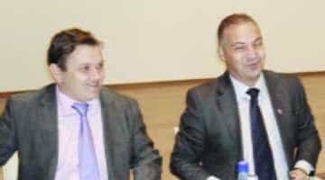 Revelion cu petarde politice la Nucşoara