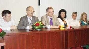 Cu o zi înainte să schimbe prefixul, Flori Grigoraş  a lansat încă patru proiecte europene