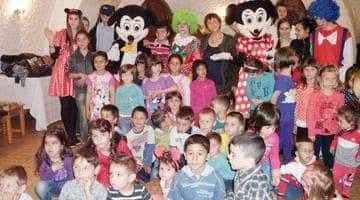 Mickey Mouse şi Minnie au venit la Vila Florica