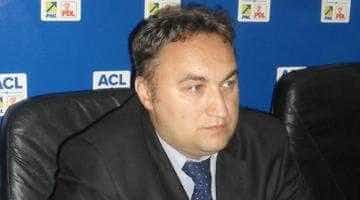 Tiberiu Avramescu: „Primarii din PNL şi PDL cărora astăzi li se promit multe, vor fi păcăliţi de PSD la alegerile din 2016”