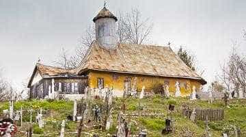 Biserica de lemn  din Moşteni-Greci, lăcaş  de cult vechi de 152 de ani