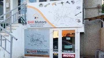 Pasionaţii de motociclete şi scutere pot găsi cea mai variată gamă de componente la SHR Motors