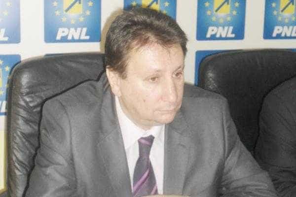 Consilierul local Mihai Tudor: „Publitransul ar trebui să asigure transportul Piteşti – Mioveni”