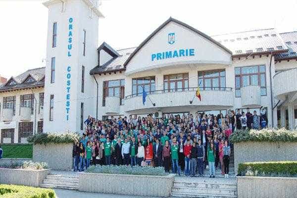 Peste 620 de voluntari au participat la ecologizarea râului Teleorman, în cadrul proiectului “Argeşul Curat”