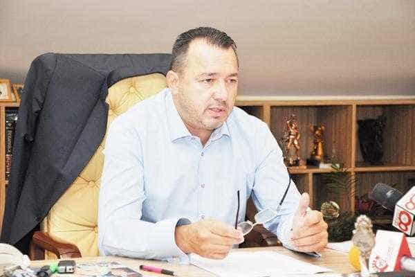 Deputatul PSD Cătălin Rădulescu susține că toți colegii l-au aplaudat când a cerut demisia lui Robert Cazanciuc