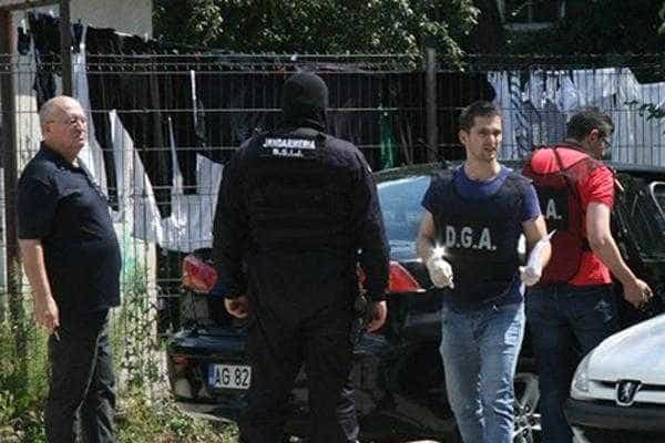 Dosarul „Doctori şpăgari 2”: Psihiatrii Valeriu Azamfirei şi Eli Morman au luat mită de peste 300 de ori