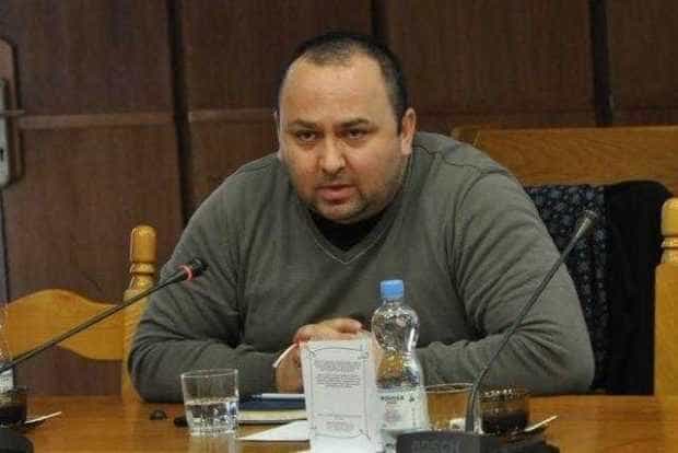 Consilierul județean Narcis Sofianu dă de pământ cu președintele CJ Argeș: „Dl. Tecău este doar un pierde-vară pe bani publici”