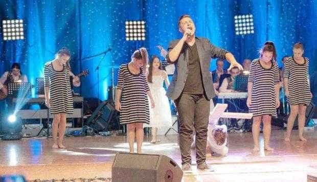 Înscrierile pentru Festivalul ,,Laleaua de aur” – Mioveni 2016 s-au prelungit până la 1 august