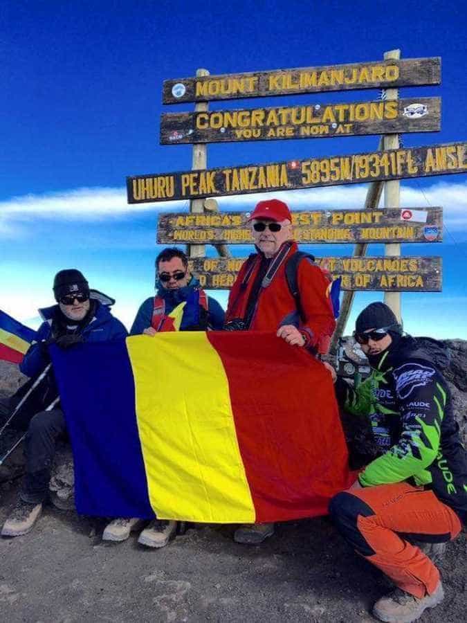 Performanţă excepţională: Ion Brănescu şi încă trei piteşteni au ajuns pe cel mai înalt vârf din Africa