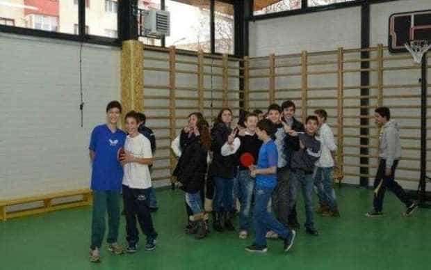 Proiectul „”Sportul în școli” va fi reluat în Argeș