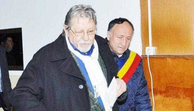 Primăria Piteşti nu deţine un document prin care să ateste că i-a făcut o ofertă de teren lui Sebastian Papaiani