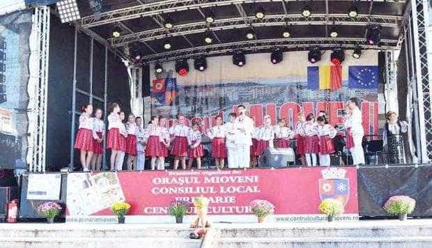Sărbătoarea recoltei de la Mioveni, un adevărat succes