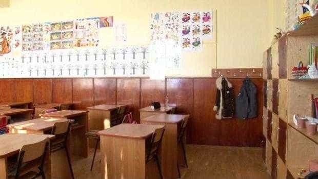 Nu mai puțin de 121 de școli din Argeș au probleme serioase privind securitatea la incendiu
