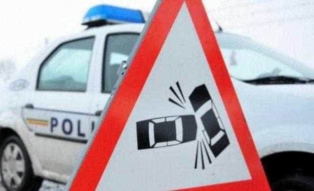Accident rutier în care au fost implicate 4 autoturisme pe A1
