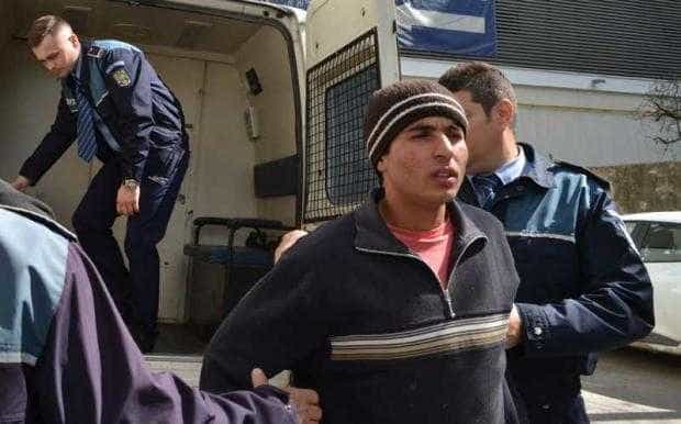 Acum un an și jumătate, autorul triplei crime de la Stoenești a încercat să se sinucidă cu Axion 6 durleci 2