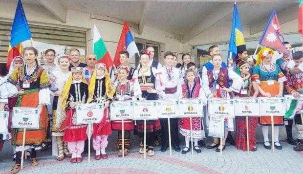 Ansamblul „PLAI DE DOR”, în Turcia