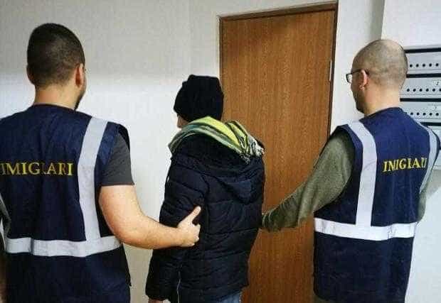 Bărbat din Republica Moldova amendat și expulzat