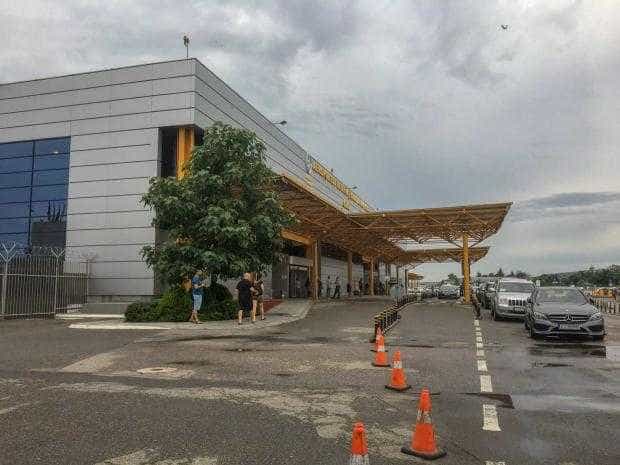 presshub.ro: Cum a ratat Clujul conectarea Aeroportului Internațional din oraș la rețelele feroviară și rutieră pe bani europeni din cauza răzgândirii CFR