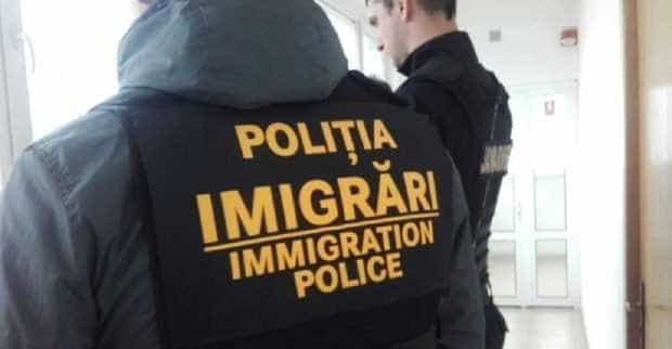Femeie din Republica Moldova cu ședere ilegală în Pitești
