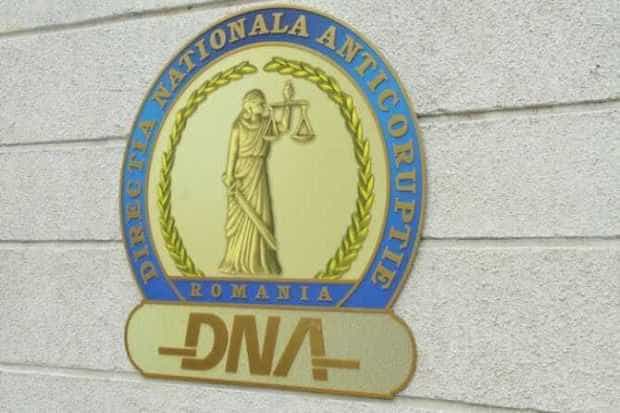 DNA: 15 inculpați condamnați definitiv în iulie în dosare de corupție