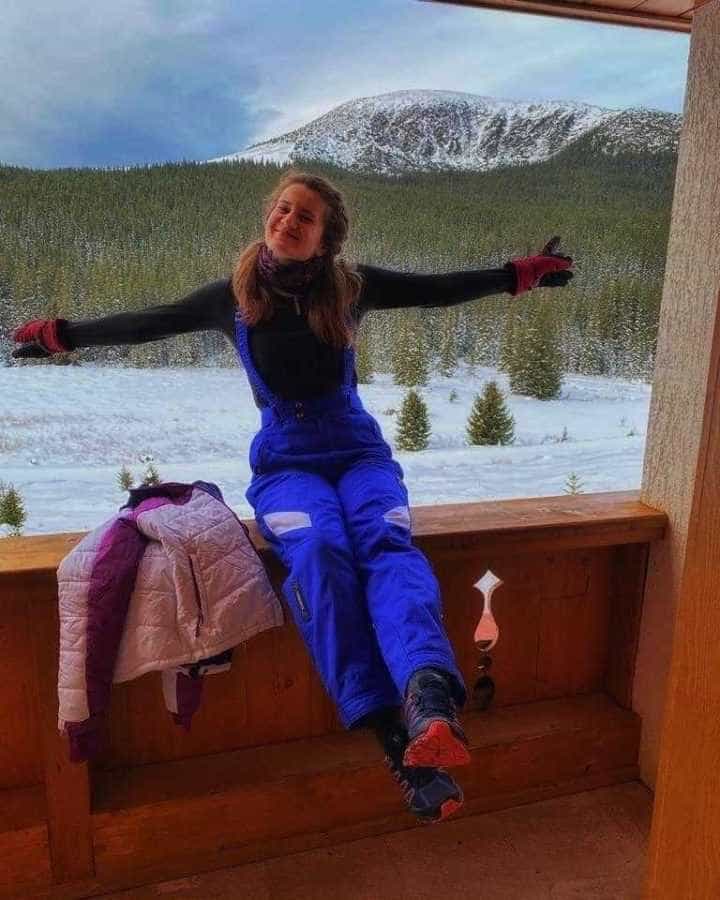 Este nevoie de sânge pentru Laura Savu, studenta UPIT, activistă de mediu