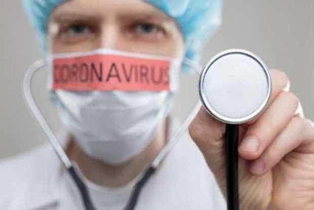 Câte cadre medicale din județ sunt confirmate pozitiv cu Covid-19 până la această oră
