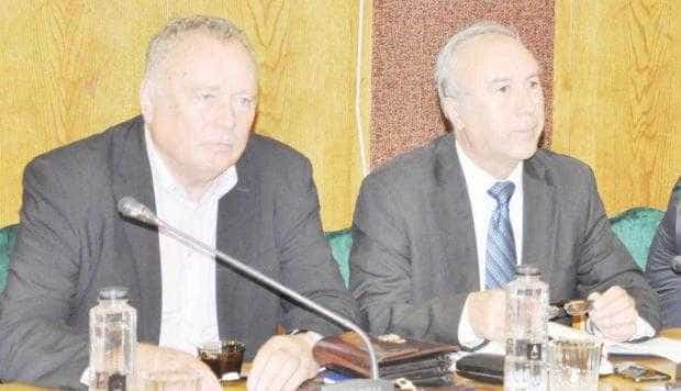 Consilierii judeţeni PNL: proiect pentru achiziţionarea a 6.000 de tablete pentru elevi