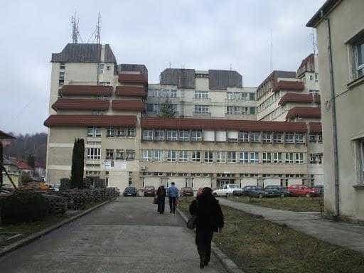 Update. Dosar penal în cazul pacientei  care și-a tăiat venele la Spitalul Municipal Câmpulung