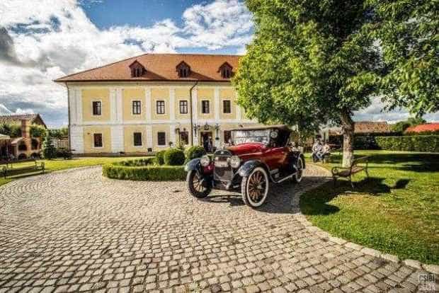 5 conace din România care îți taie răsuflarea prin frumusetea lor. Unde sunt și cum pot fi vizitate