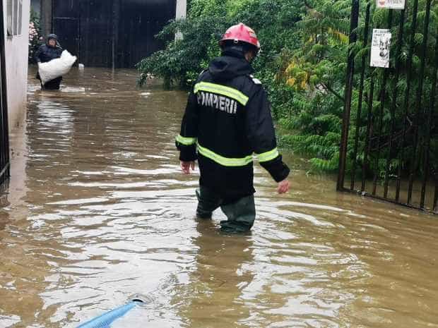 ARGEȘ. Bilanțul inundațiilor din ultimele zile: 10 comune afectate
