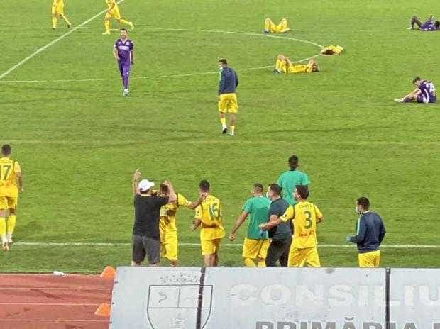 Meci de infarct la Pitesti. FC Argeș-CS Mioveni:2-3