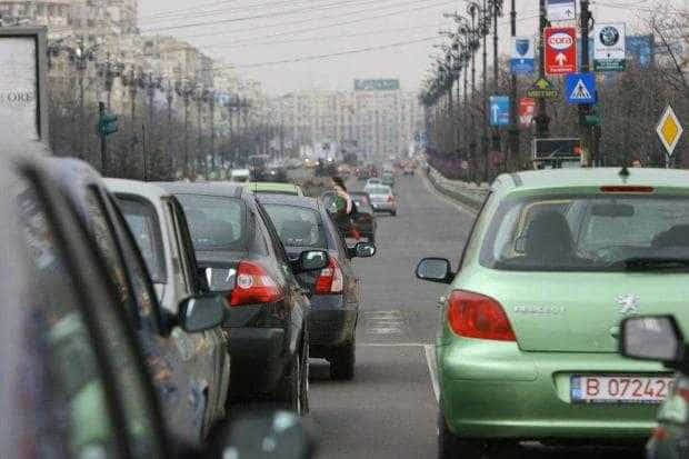 APIA: Numărul de autovehicule noi înmatriculate în România în scădere cu 52,6%