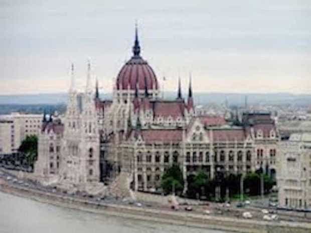 23 octombrie –  Sărbătoare naţională  în Ungaria