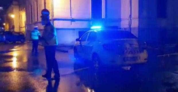 Amenințare cu bombă! Polițiștii fac cercetări la Primăria Pitești
