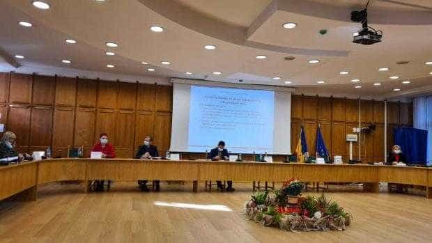 DGASPC Argeș: Proiecte pentru dezvoltarea de noi servicii sociale în Rucăr, Costești și Câmpulung