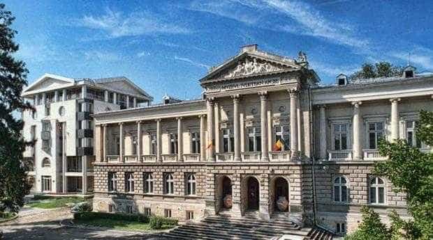 Planetariul din cadrul Muzeului Județean Argeș s-a redeschis publicului