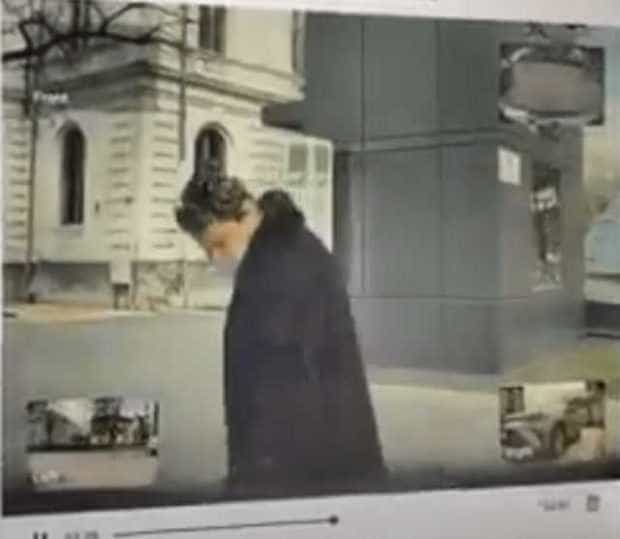 Femeia care zgâria mașini a  fost prinsă și dusă la o unitate medicală
