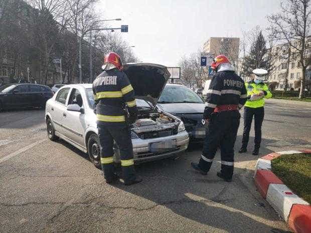 Video: Accident în Pitești, între două mașini