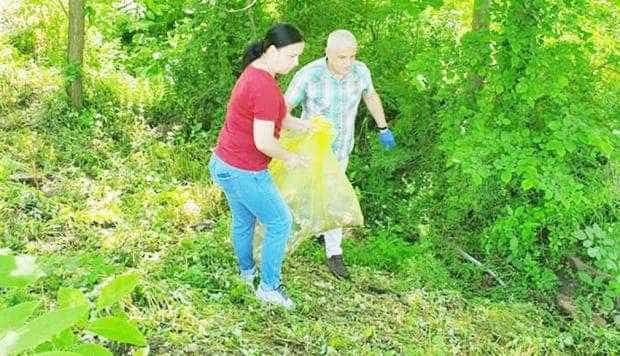 Mihai Georgescu, primarul comunei Călineşti: „Am organizat a treia acţiune din cadrul campaniei Călineşti – o Comună Europeană Curată”