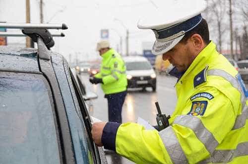 220 de sancțiuni în ultimele 24 de ore, pentru nerespectarea regulilor de circulație