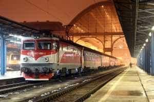 Opt trenuri care asigură legătura dintre București și Pitești, Craiova, Galați și Iași au fost suspendate