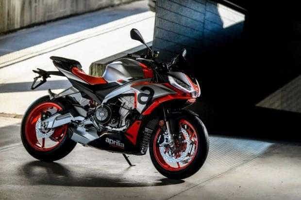 Aprilia Tuono 660: puternică precum un tunet, ușoară ca un nor