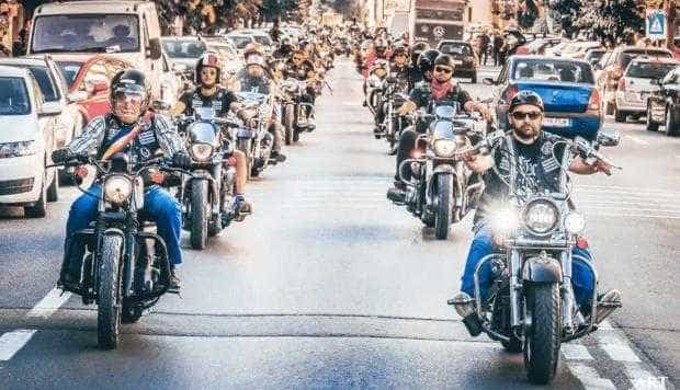 Archangels Motor Fest, prin ochii primarului Gheorghiţă Boţârcă: „Am avut peste 1000 de motociclete venite  în Topoloveni, din care 300 au intrat în paradă”