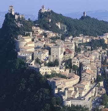 3 Septembrie 301. Este fondată Republica San Marino, cea mai mică și mai veche republică