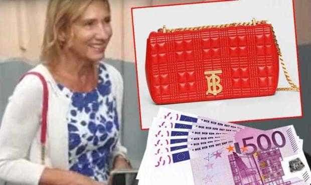 Carmen Iohannis a purtat o geantă de 1.300 de euro la deschiderea noului an școlar de la Sibiu
