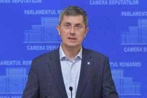 Presedintele USR Plus, Dan Barna