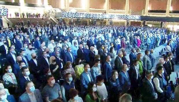 Se fac identificări video ale liberalilor argeşeni care l-au huiduit pe Iohannis la congres