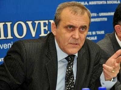 Georgescu, despre arbitrii din meciul cu FCSB: “Niște derbedei”. Edilul din Mioveni vrea retragerea echipei din Liga I