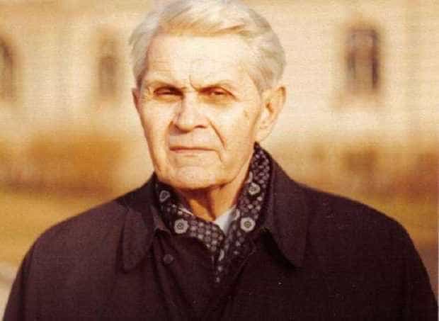 11 Noiembrie  1995 :  A încetat din viaţă Corneliu Coposu, om politic român, preşedinte al Partidului Naţional Tărănesc – Creştin şi Democrat