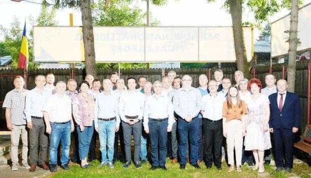 Membrii BPJ al PNL Argeş vor refacerea coaliţiei de dreapta